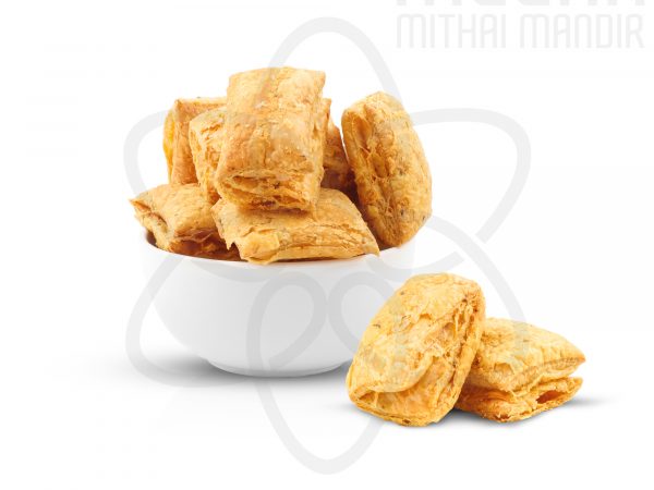 Masala pufffs biscuit online